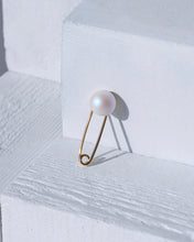 Load image into Gallery viewer, Pearlescent Mini Pin
